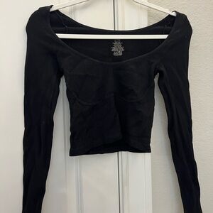 Free People Black Long-Sleeve Scoop Neck Ribbed Crop Top